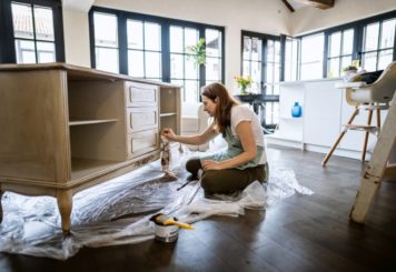 Repeindre un meuble en bois : les clés pour réussir